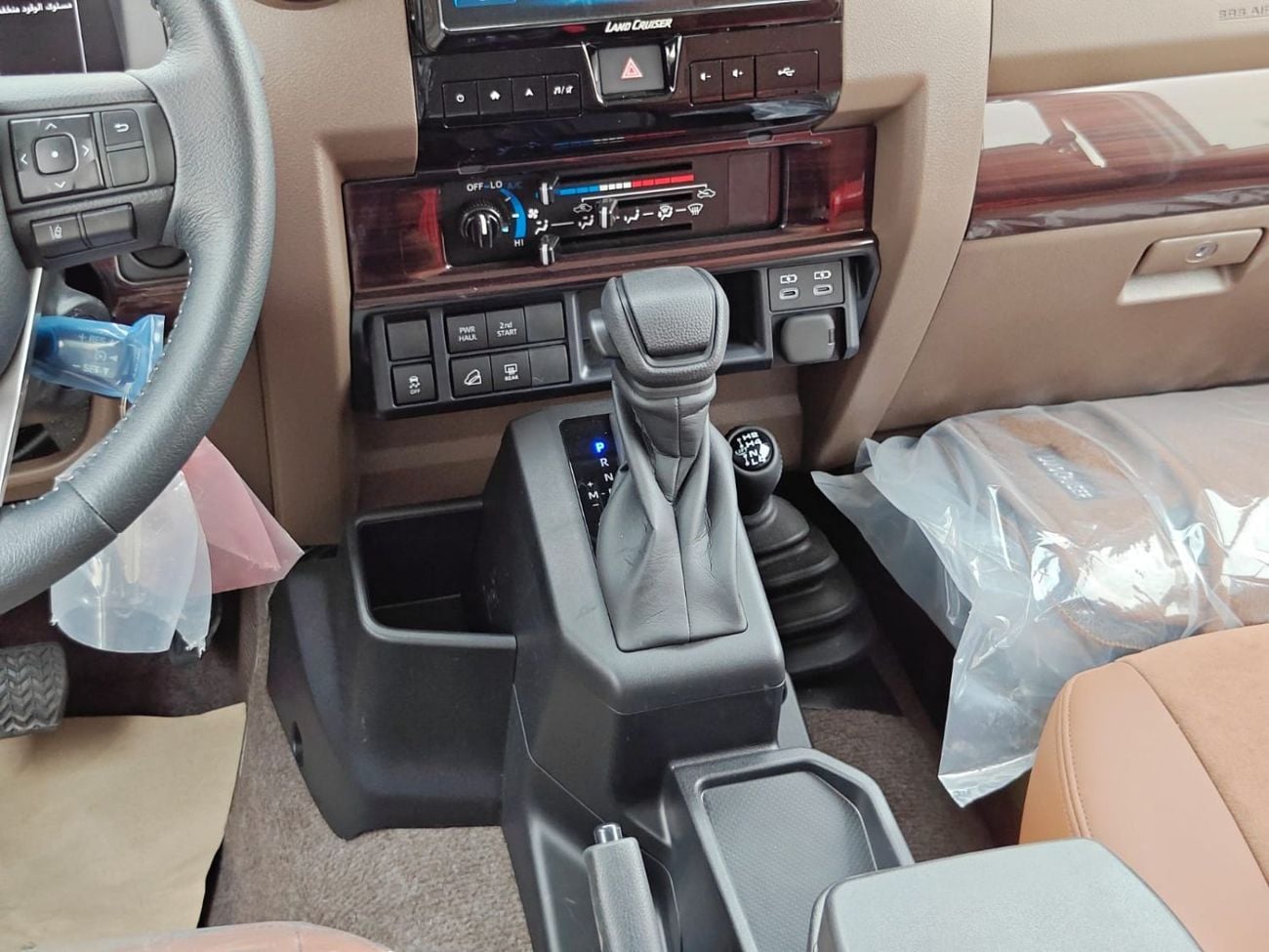 تويوتا لاند كروزر 70 Toyota Land Cruiser 70 2026 TOYOTA LC 76 2.8L DIESEL 4WD GCC SPEC