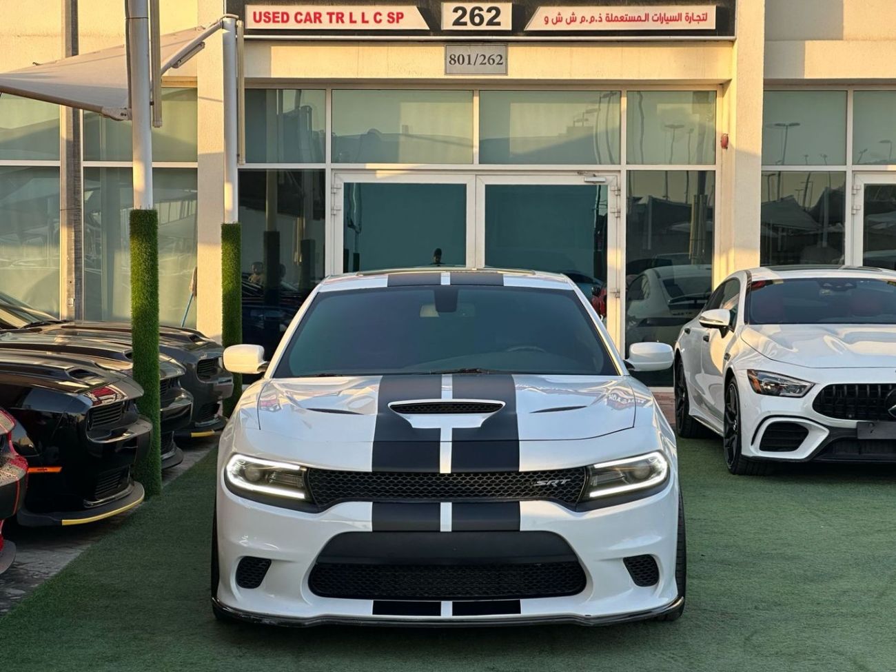 Dodge Charger SRT Hellcat 6.2L (717 HP)