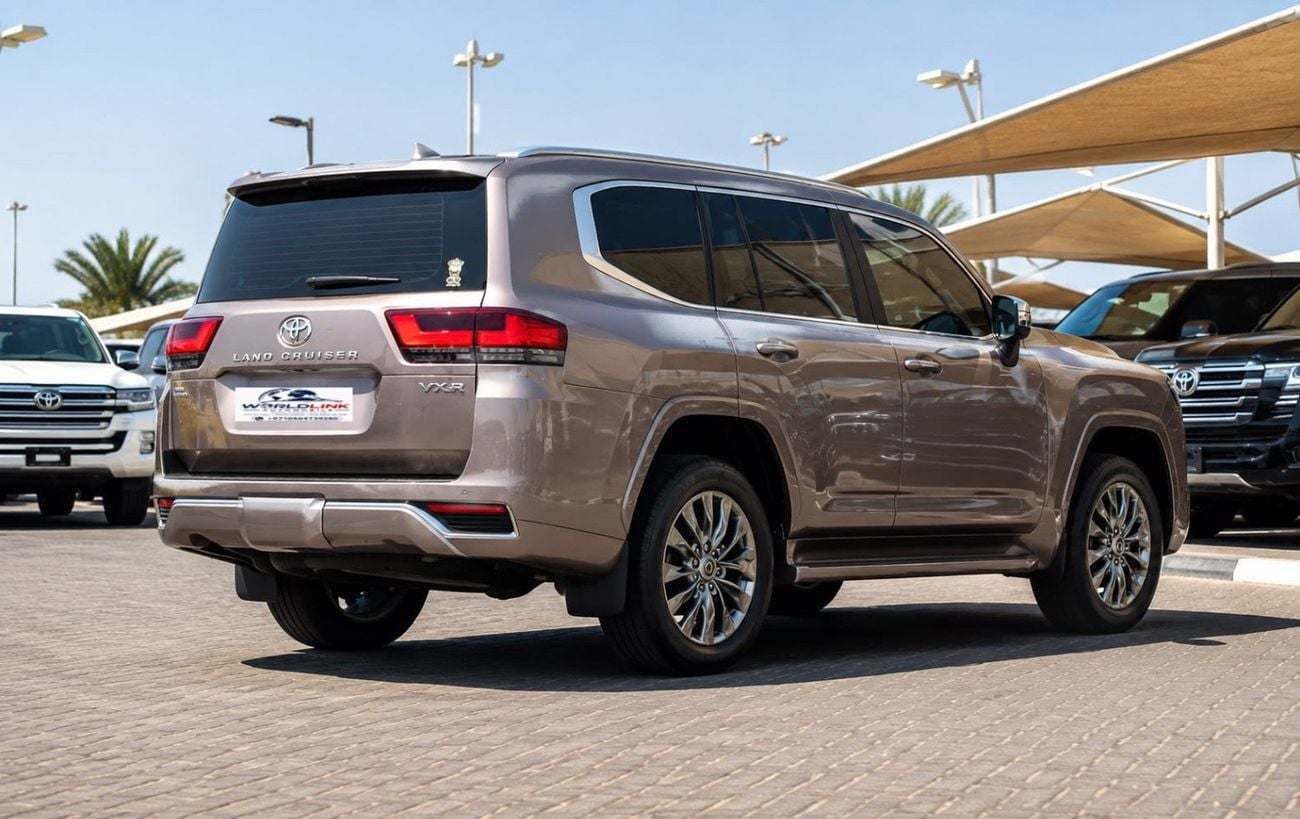 Toyota Land Cruiser VXR