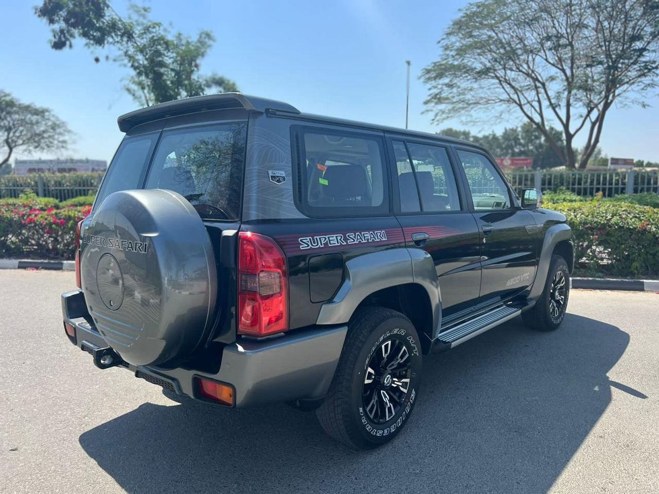 Nissan Patrol Super Safari