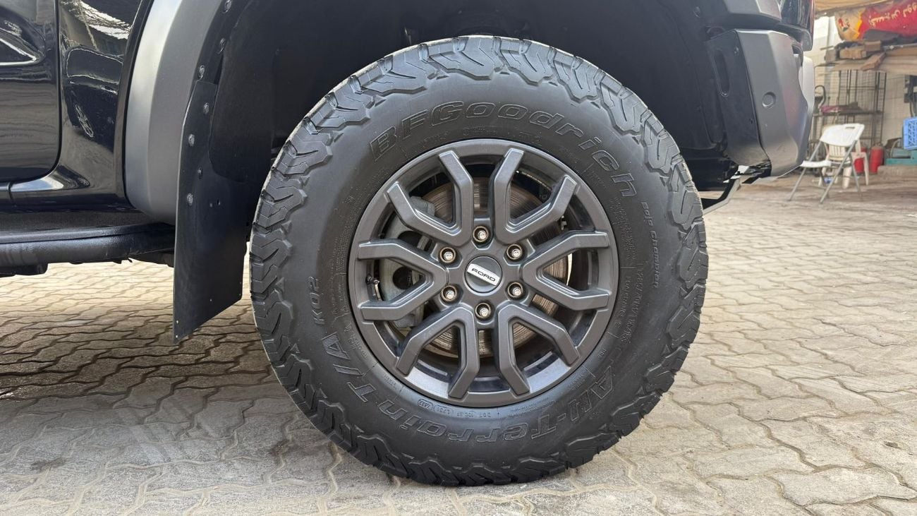 Ford Ranger Raptor RHD 3.0L Petrol 4WD 360° Camera V6 Cylinders Automatic Gear 5 Leather Seats Front two Electric Seats