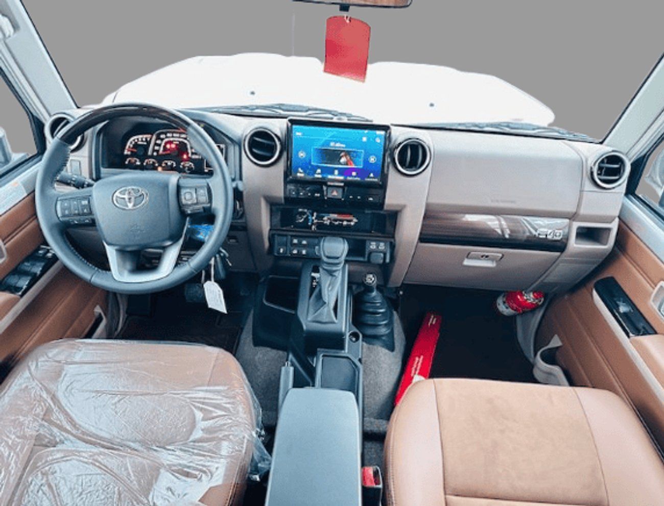 Toyota Land Cruiser 70 ECT0022 - Toyota LC76 Hardrtop 5 Doors - 4.0L Petrol Auto Silver