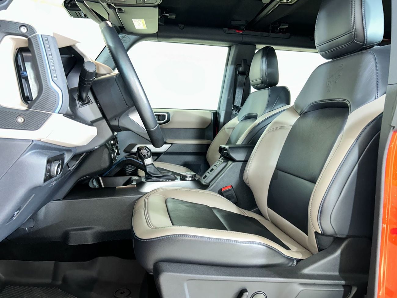 Ford Bronco Wildtrak 2.7L (5 Seater) B4D4623 / AL TAYER MOTORS / AL QOUZ SHOWROOM