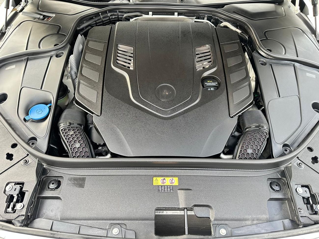 مرسيدس بنز S 560 Mercedes S560_ 2020_ Gulf _in excellent condition_ no problems