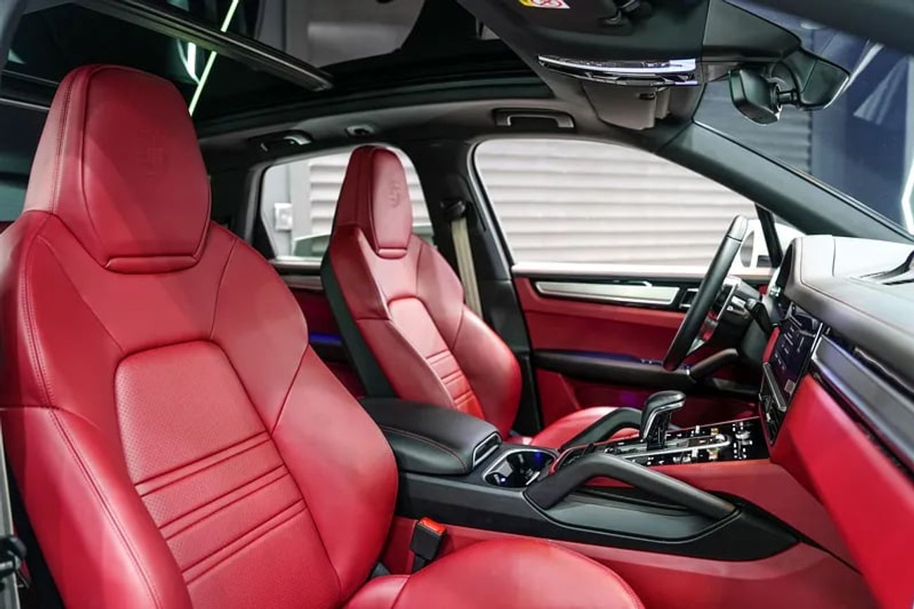 Porsche Cayenne Platinum Edition, Bose Audio, Panoramic Roof, Dealer Warranty Till 21/09/2026!