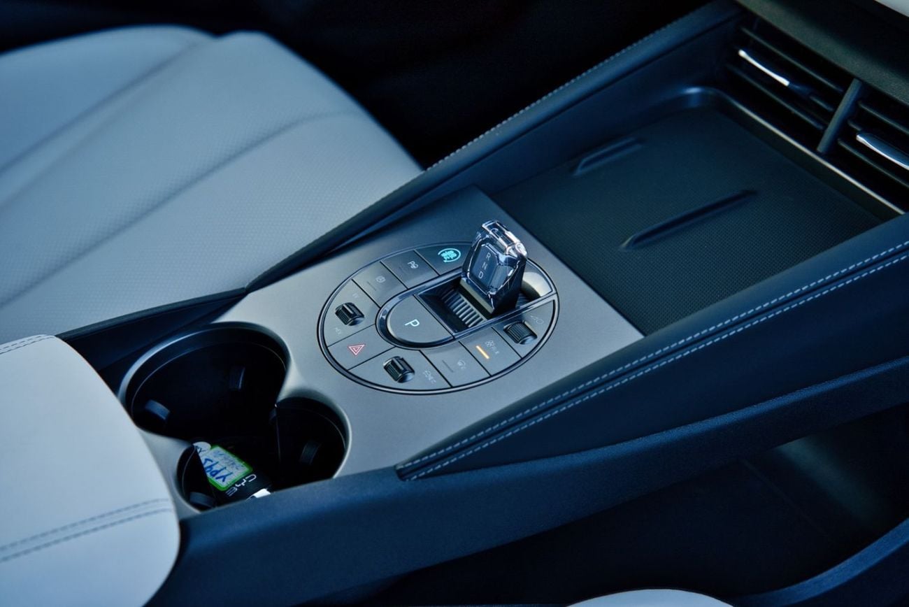 BYD SEAL 06