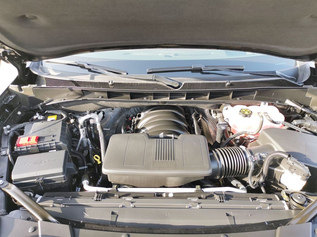 Cadillac Escalade Cadillac Escalade ESV Sport Platinum (LONG WHEEL) *BRAND NEW2024 Model GCC Specs With 5Years Warrant