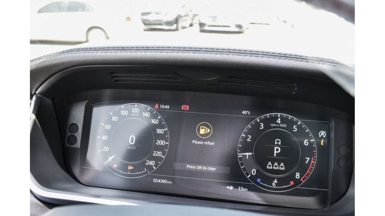 Land Rover Range Rover Range rover vouge V6 super charge  Gcc specs Model 2021 Original paint no accident