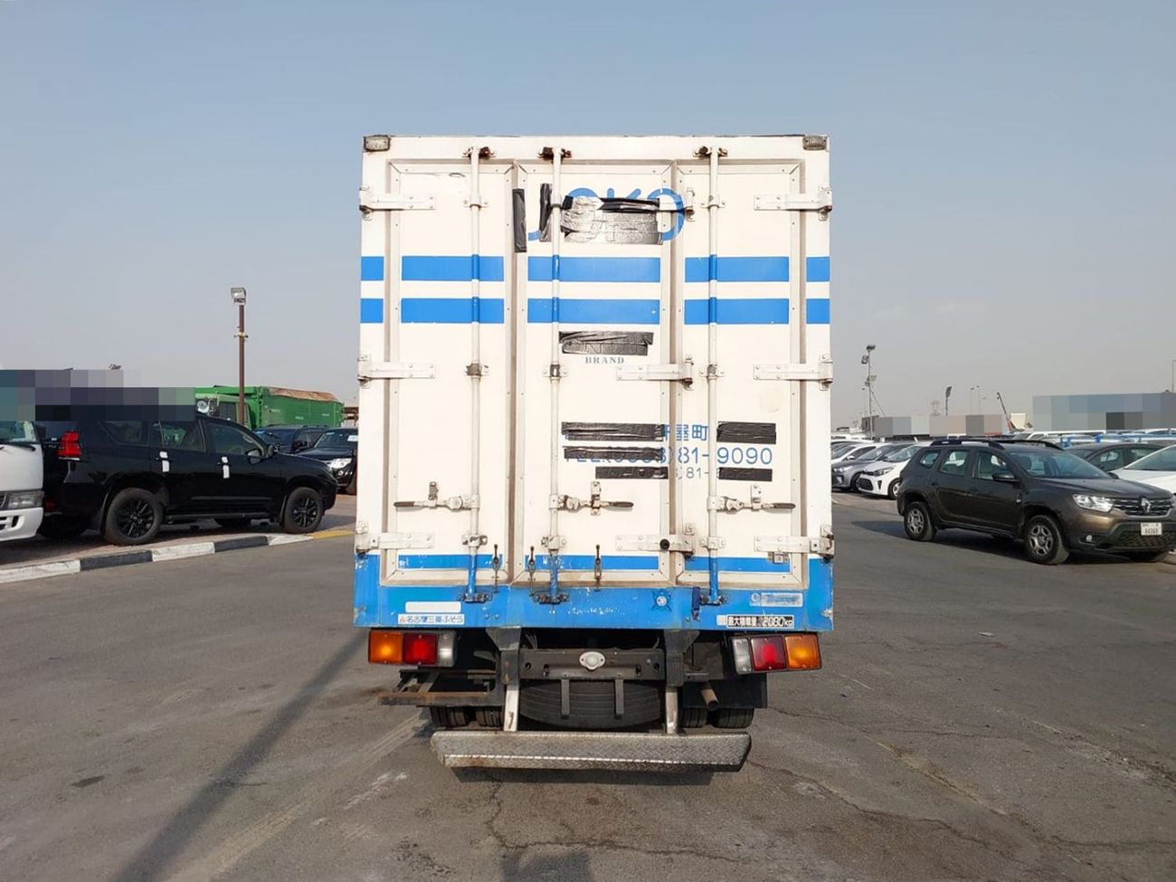 Mitsubishi Fuso Canter MITSUBISHI CANTER FREEZER TRUCK RHD 1999 MODEL 4.2 L DIESEL MANUAL(PM30981)