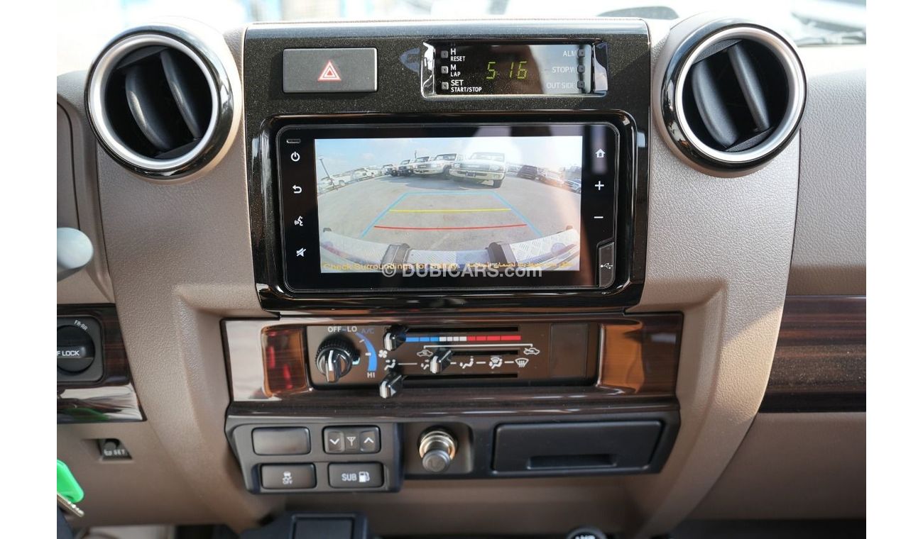 Toyota Land Cruiser Pick Up SC PETROL 2022  4.0L V6 70th Anniversary Full Option