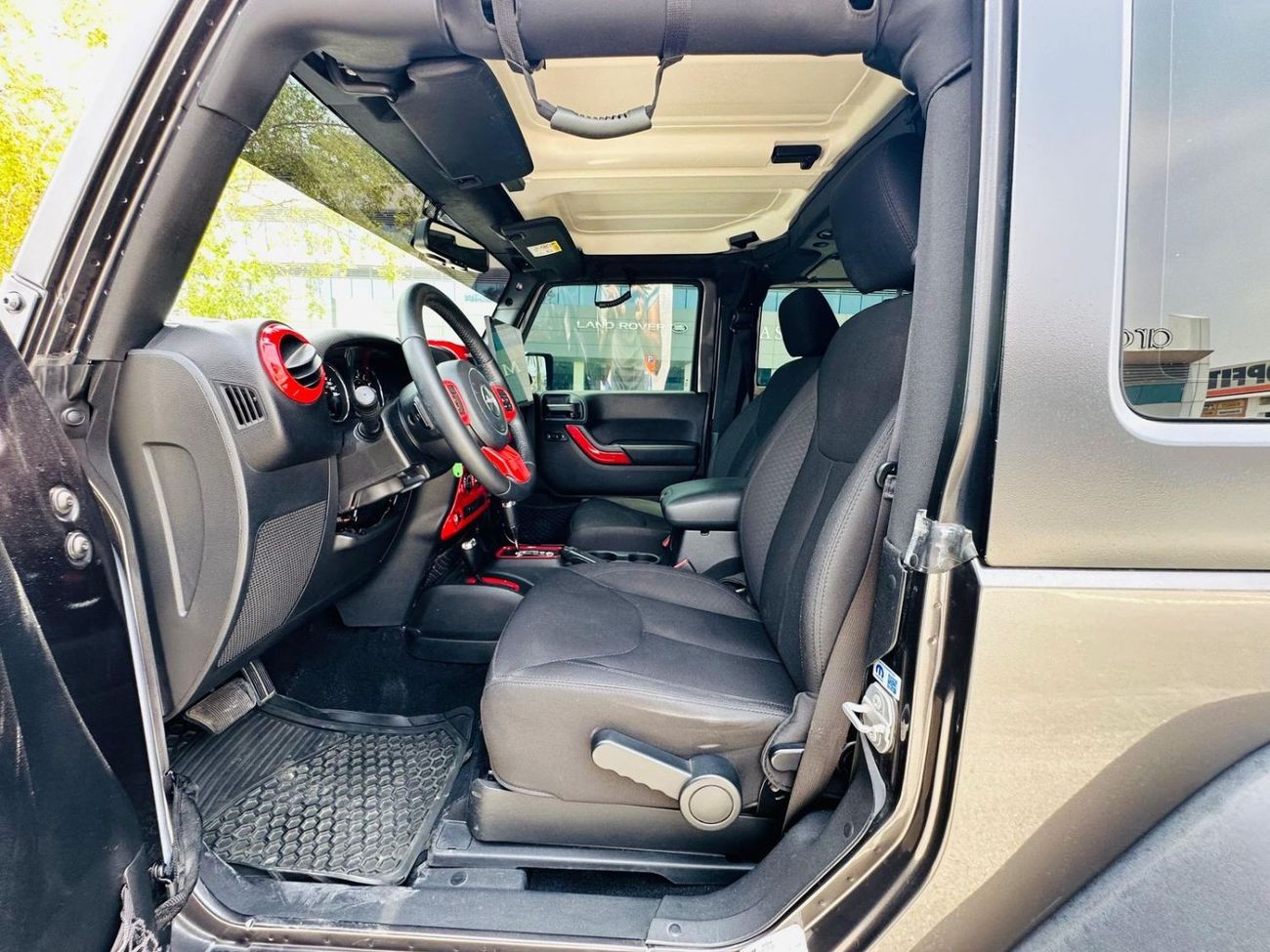 جيب رانجلر AED 1,120 PM | JEEP WRANGLER SPORT 3.6 V6 | GCC | 0% DP | WELL MAINTAINED