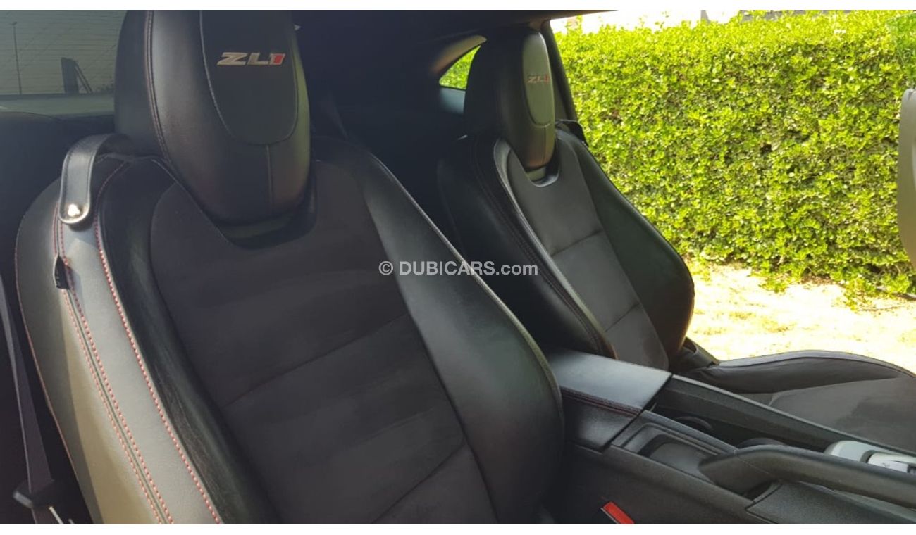 Chevrolet Camaro Chevorlet comaro ZL1 model 2015 GCC car prefect condition full option low mileage sun roof leather s