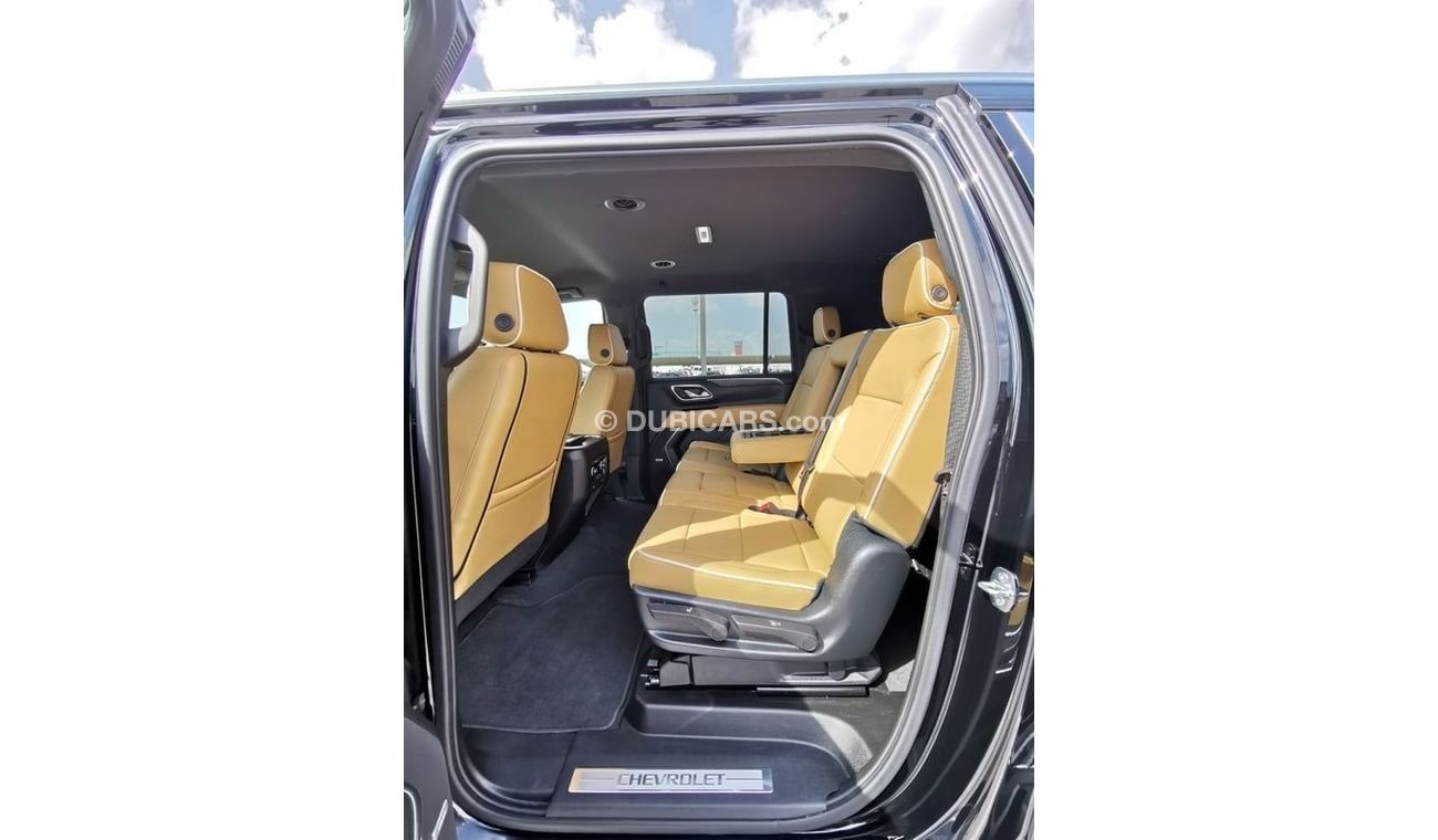 Chevrolet Suburban Chevrolet LT Suburban - 2023- Black