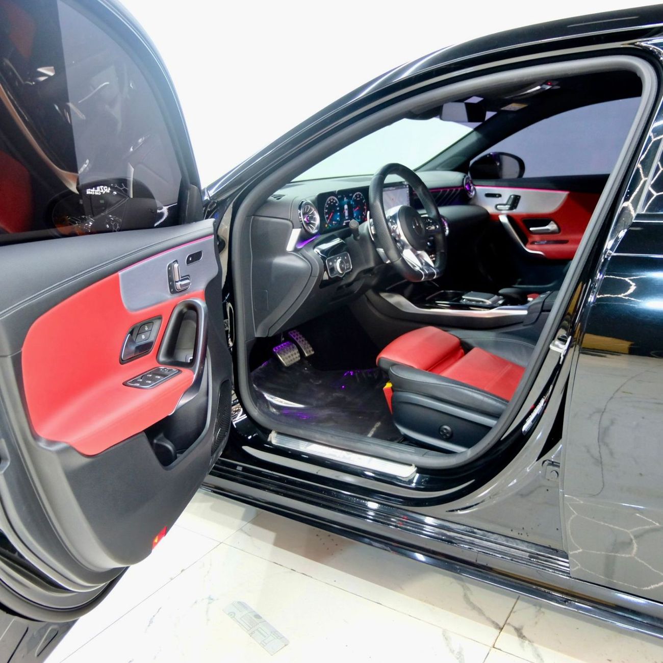 Mercedes-Benz A 35 AMG 4MATIC AED 3,525/Monthly l 0% Down Payment l A35 AMG l Agency Warranty