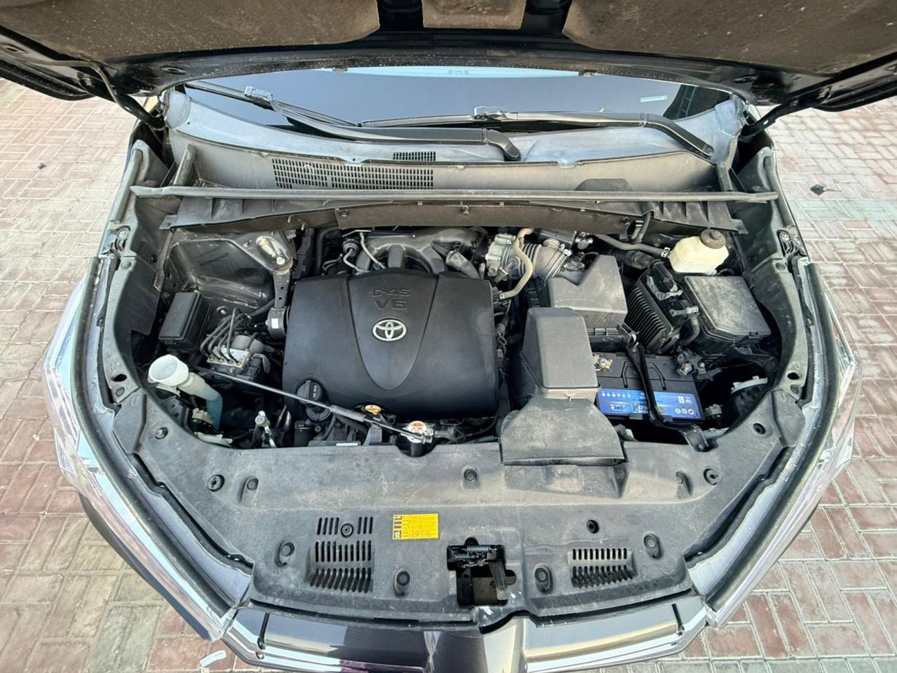 تويوتا هايلاندر 2018 TOYOTA HIGHLANDER XLE 4X4 AWD FULL OPTION  READY Black 5TDJZRFH6JS486422