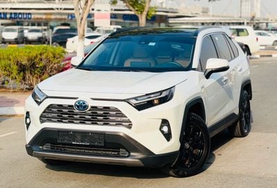 Toyota RAV4 XLE HEV