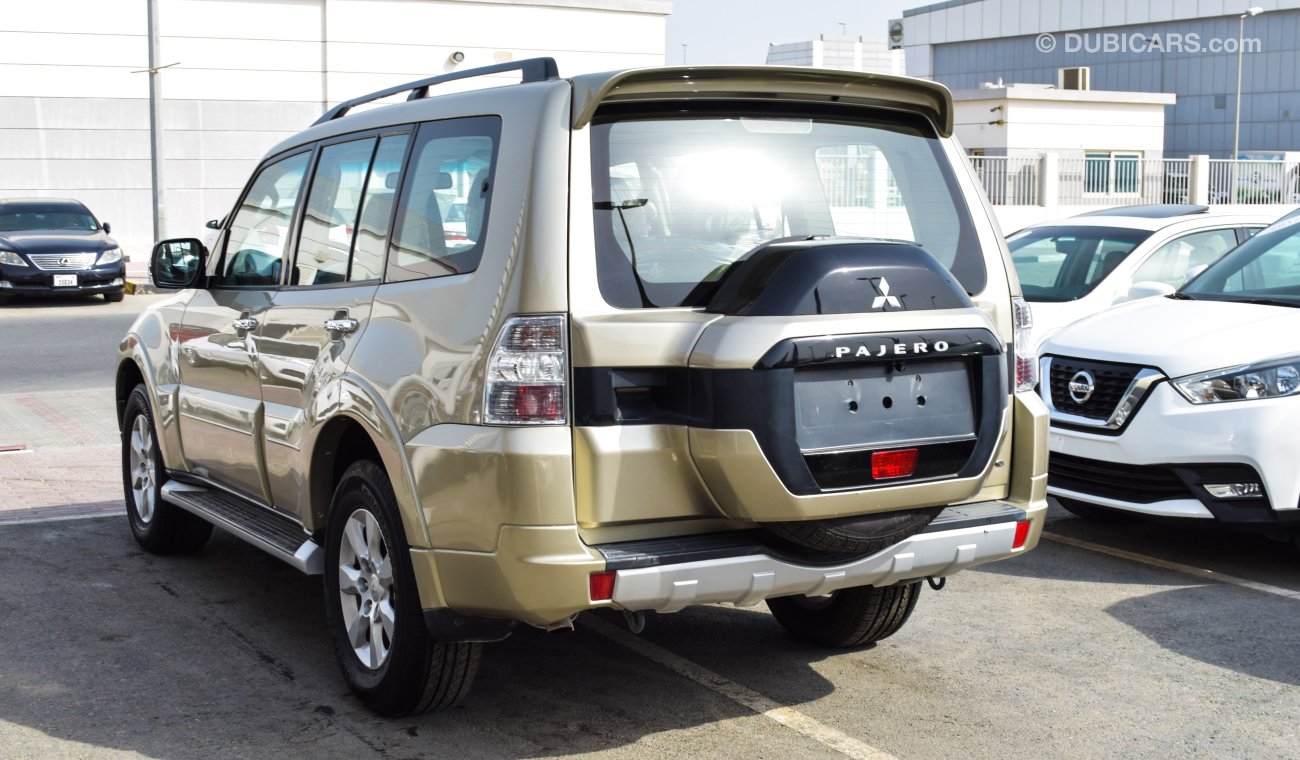 Mitsubishi Pajero GLS