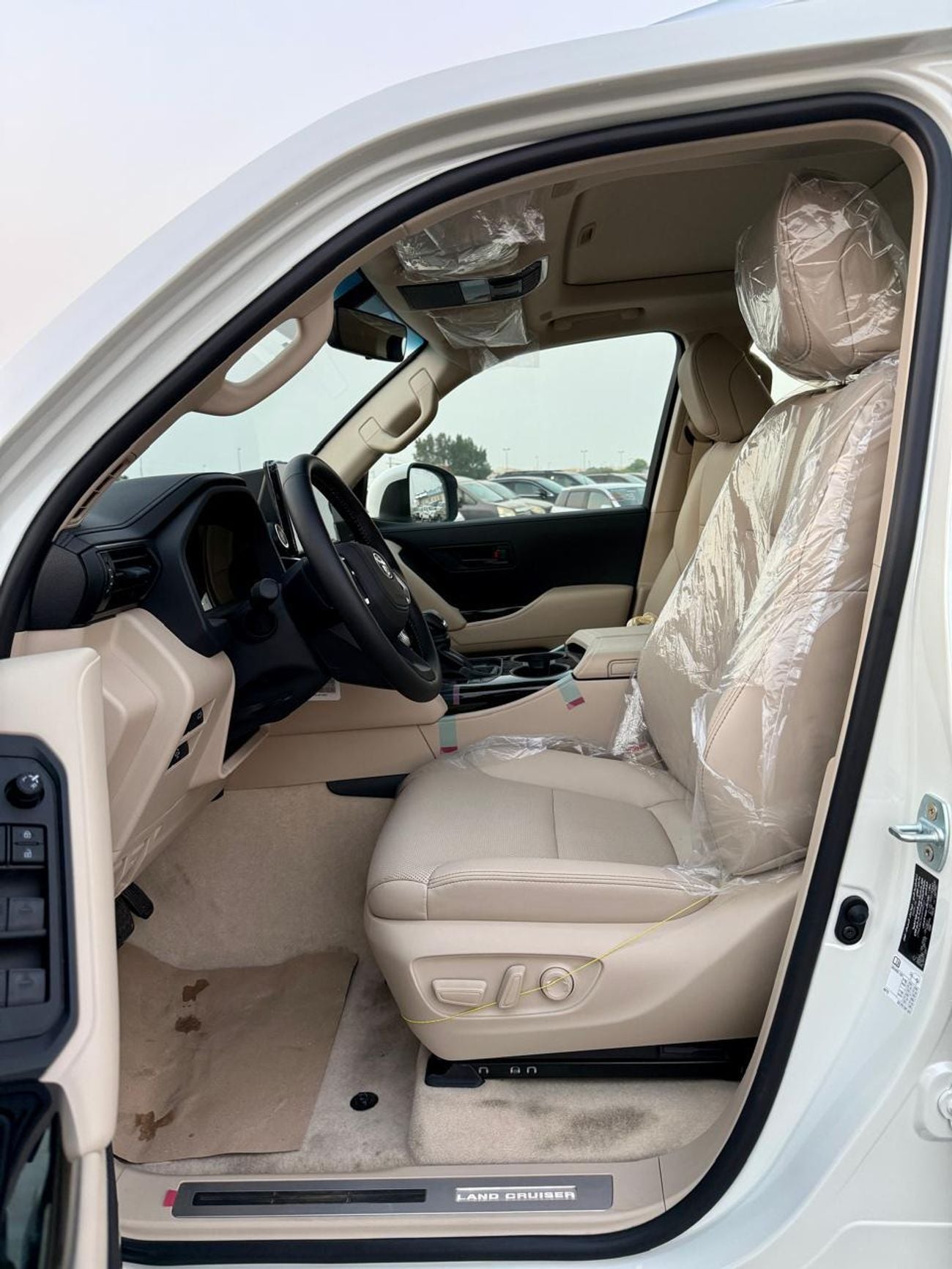 تويوتا لاند كروزر LAND CRUISER GXR 4.0L FULL OPTION 2025 MODEL