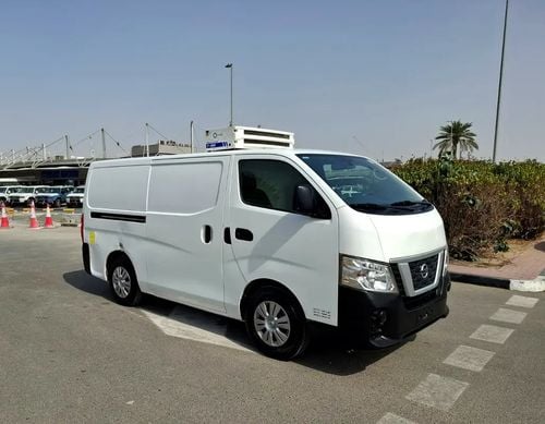 Nissan Urvan Nissan Urvan NV350