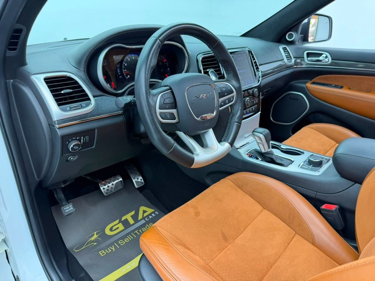 Jeep Grand Cherokee SRT8