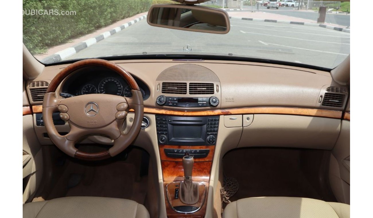 Mercedes-Benz E 230 = SPECIAL DEAL = FREE REGISTRATION = GCC SPECS