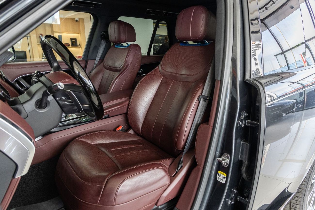 Land Rover Range Rover HSE P530 Range Rover VOGUE / HSE / P530 V8 / UNDER 5 YEARS WARRANTY AND SERVIC HISTORY FROM ALTAYER