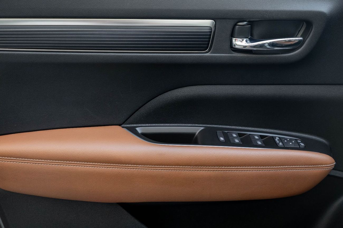 رينو كوليوس LE | 1,430 P.M  | 0% Downpayment | Full Option!