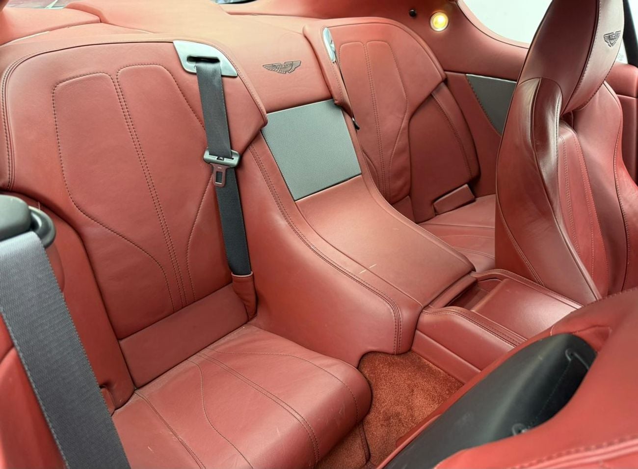 Aston Martin DB9 2014 Aston Martin DB9, Full Service History, Fully Loaded, Excellent Condition, GCC