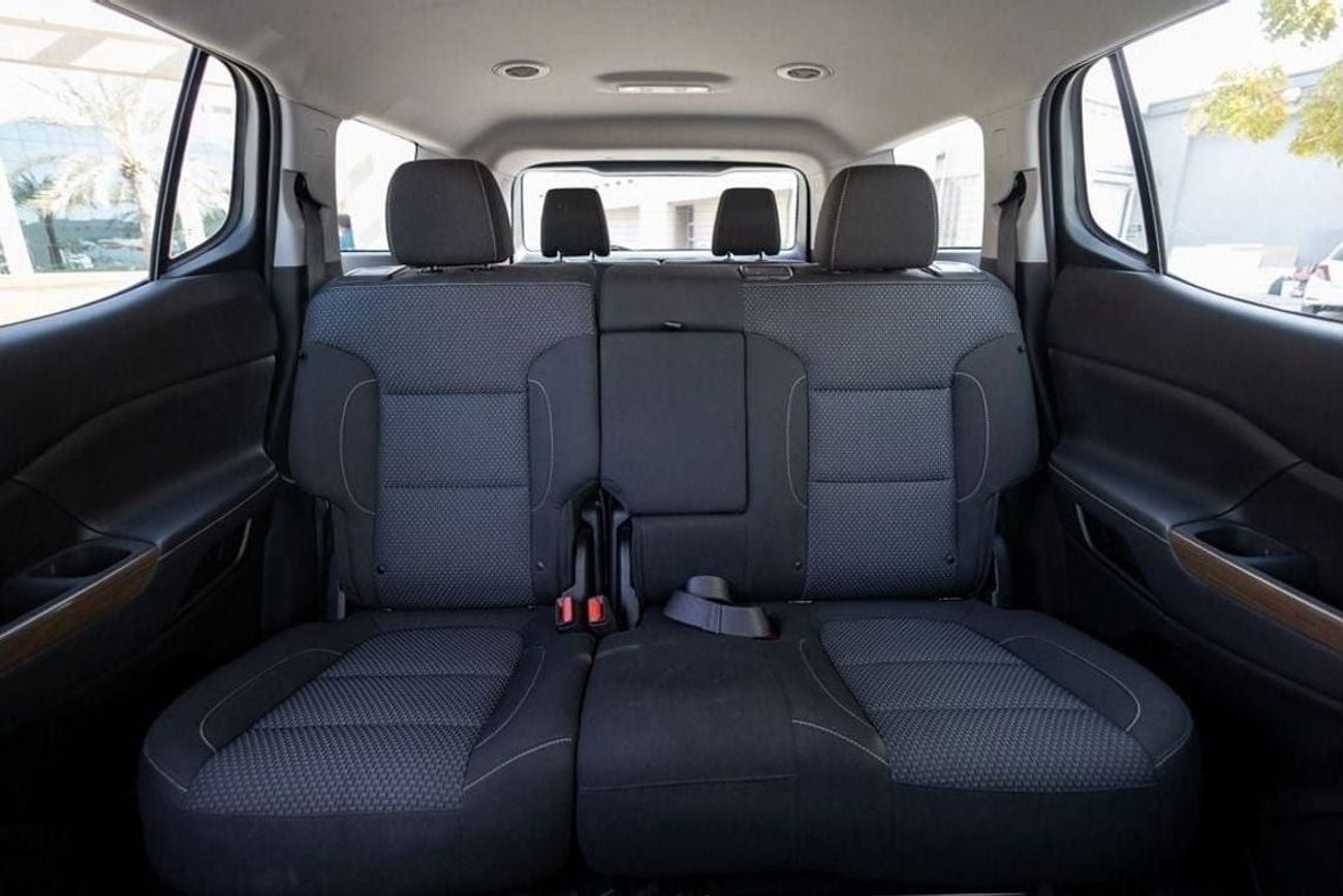 GMC Acadia SLE 3.6L GMC Acadia 2023 GCC under Agency Warranty and Service Contract with Flexible Down-Payment.