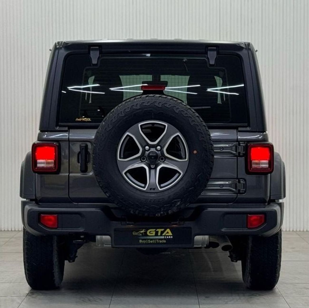 Jeep Wrangler Unlimited Sport 3.6L A/T