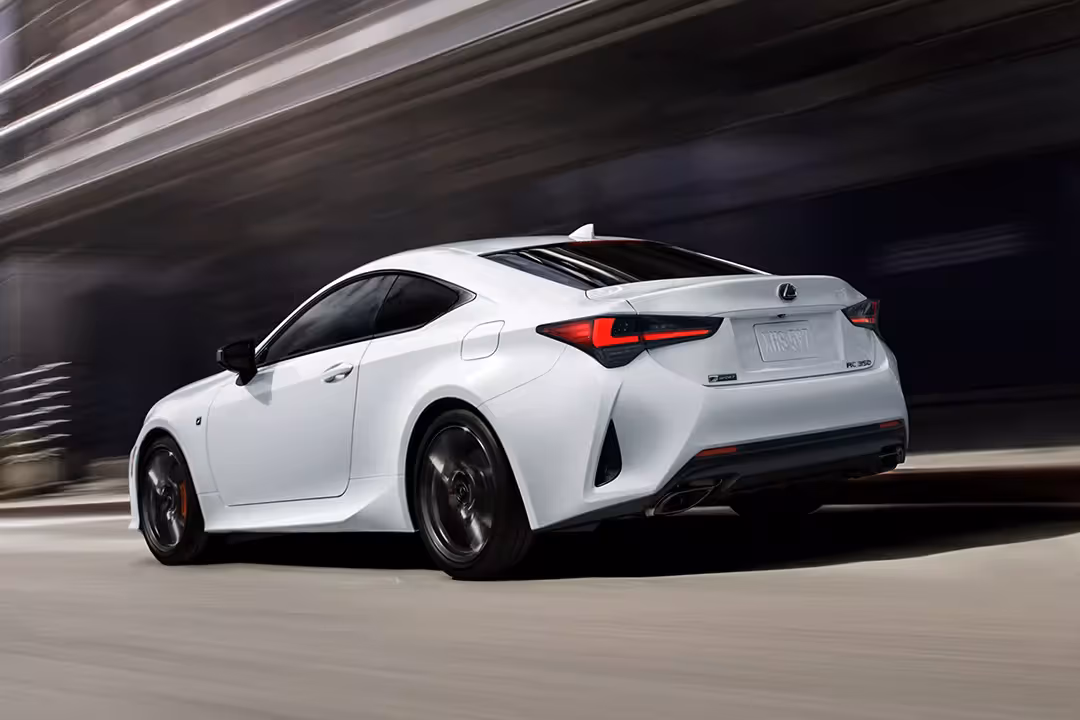 Lexus RC300 exterior - Rear Right Angled