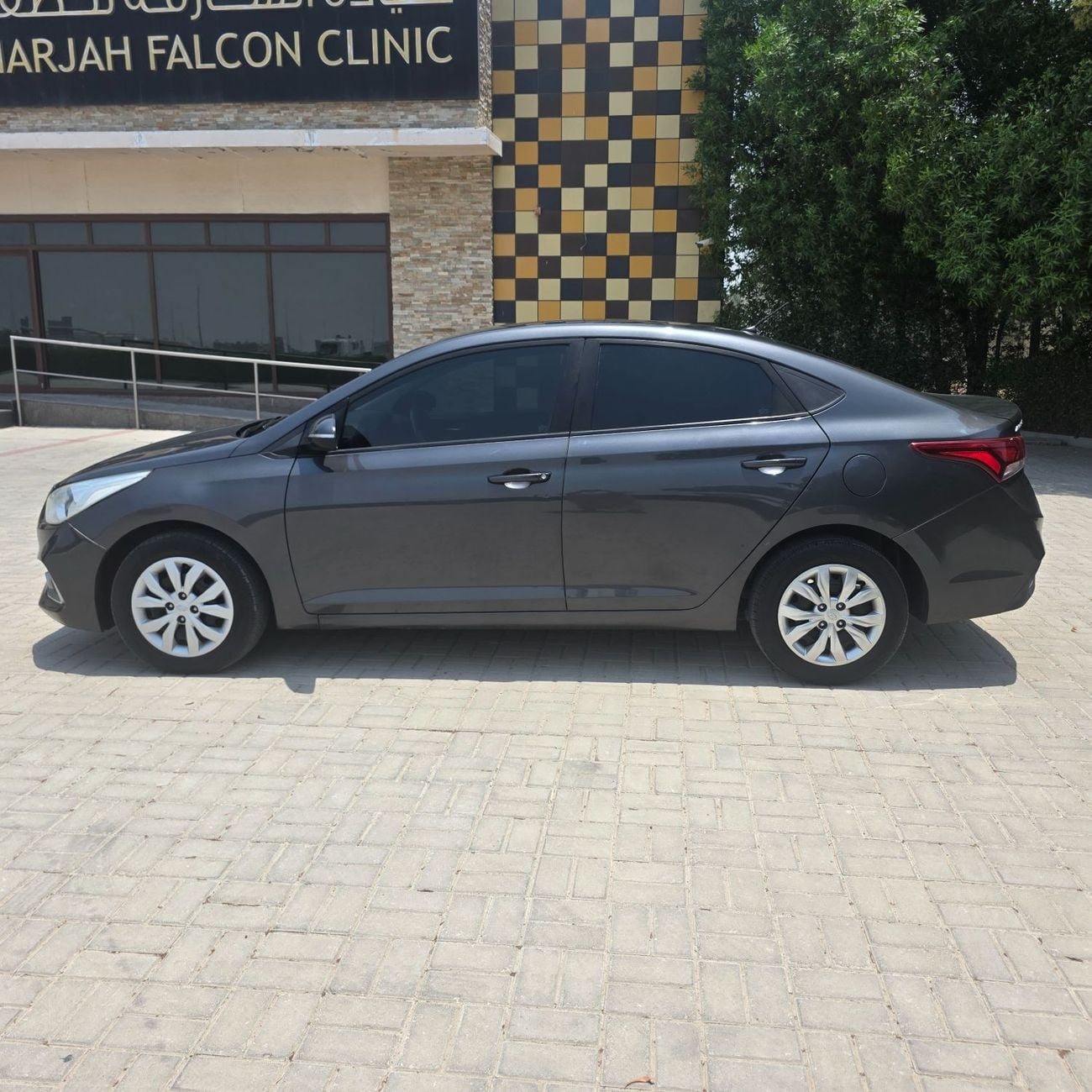 Hyundai Accent GL MID GL
