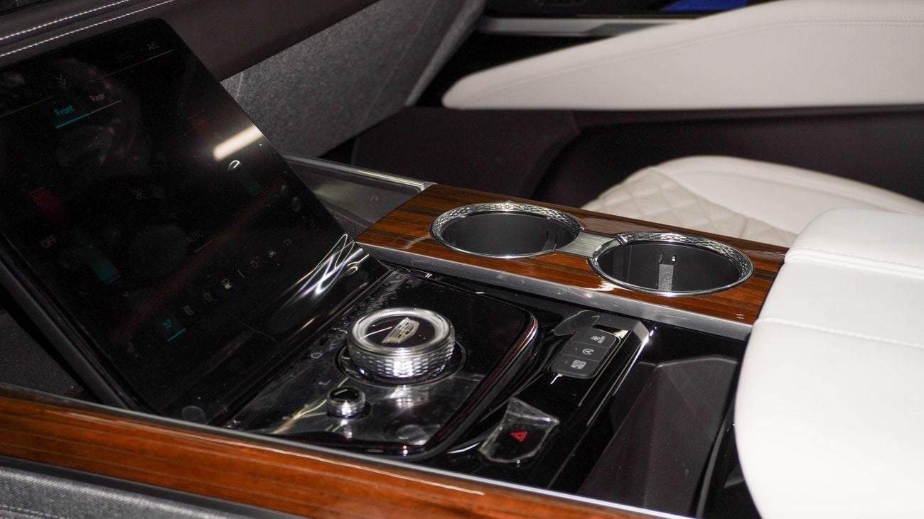 Cadillac Escalade 600