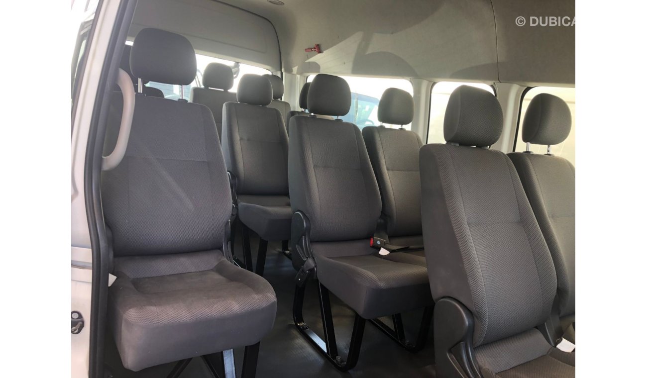 Toyota Hiace Toyota Hiace Highroof Bus GL 15 seater, Model:2017. Free of accident