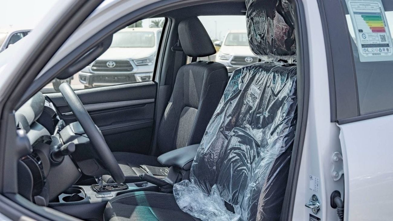 تويوتا هيلوكس 2025 Toyota Hilux Adventure 4.0L petrol AT