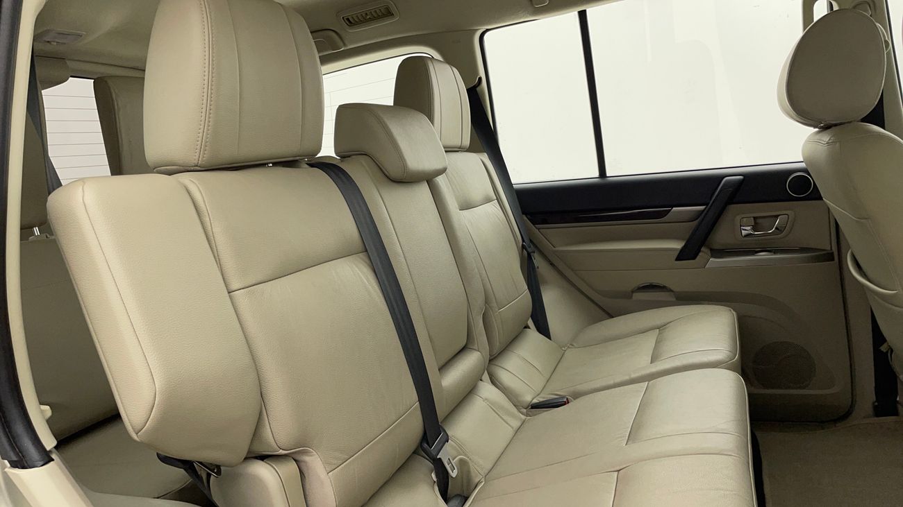 ميتسوبيشي باجيرو GLS HIGHLINE 3.8 | بدون دفعة مقدمة | اختبار القيادة في المنزل