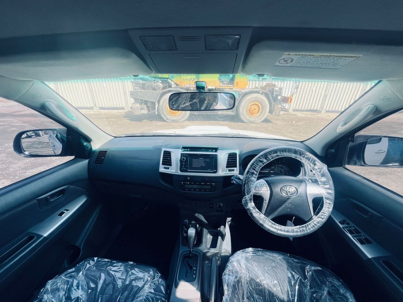 Toyota Hilux DIESEL 3.0 LITER ,AUTOMATIC RIGHT HAND DRIVE