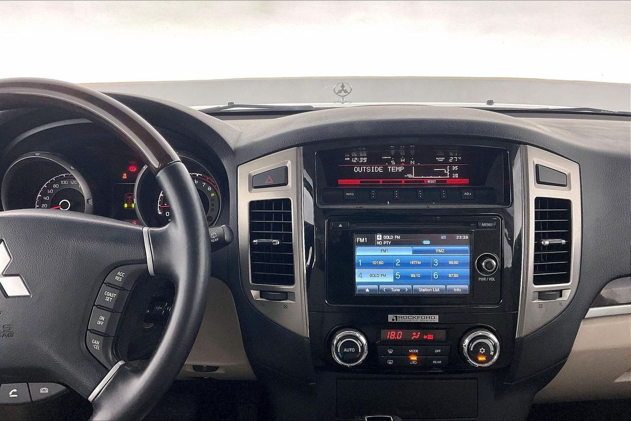 Mitsubishi Pajero GLS Highline | Carnival Sale • UP TO AED 20,000 OFF | Guaranteed Warranty | 0 Down Payment