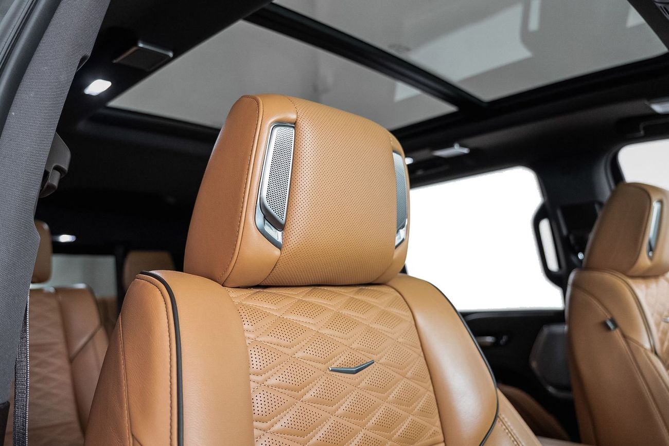 Cadillac Escalade Sport 6.2L 4WD