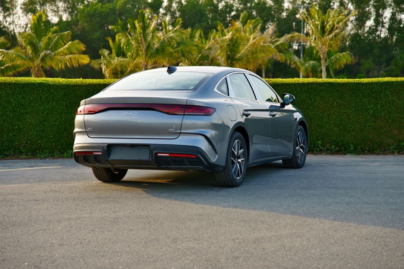 BYD Qin L DM-i Smart Drive Edition 120km Excellence