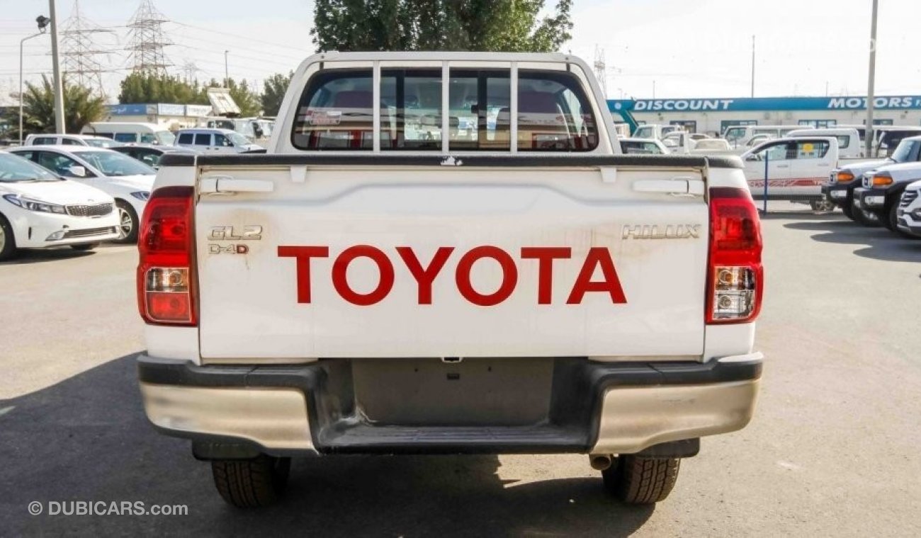 Toyota Hilux 2018 4X4 S-GL2 mid options