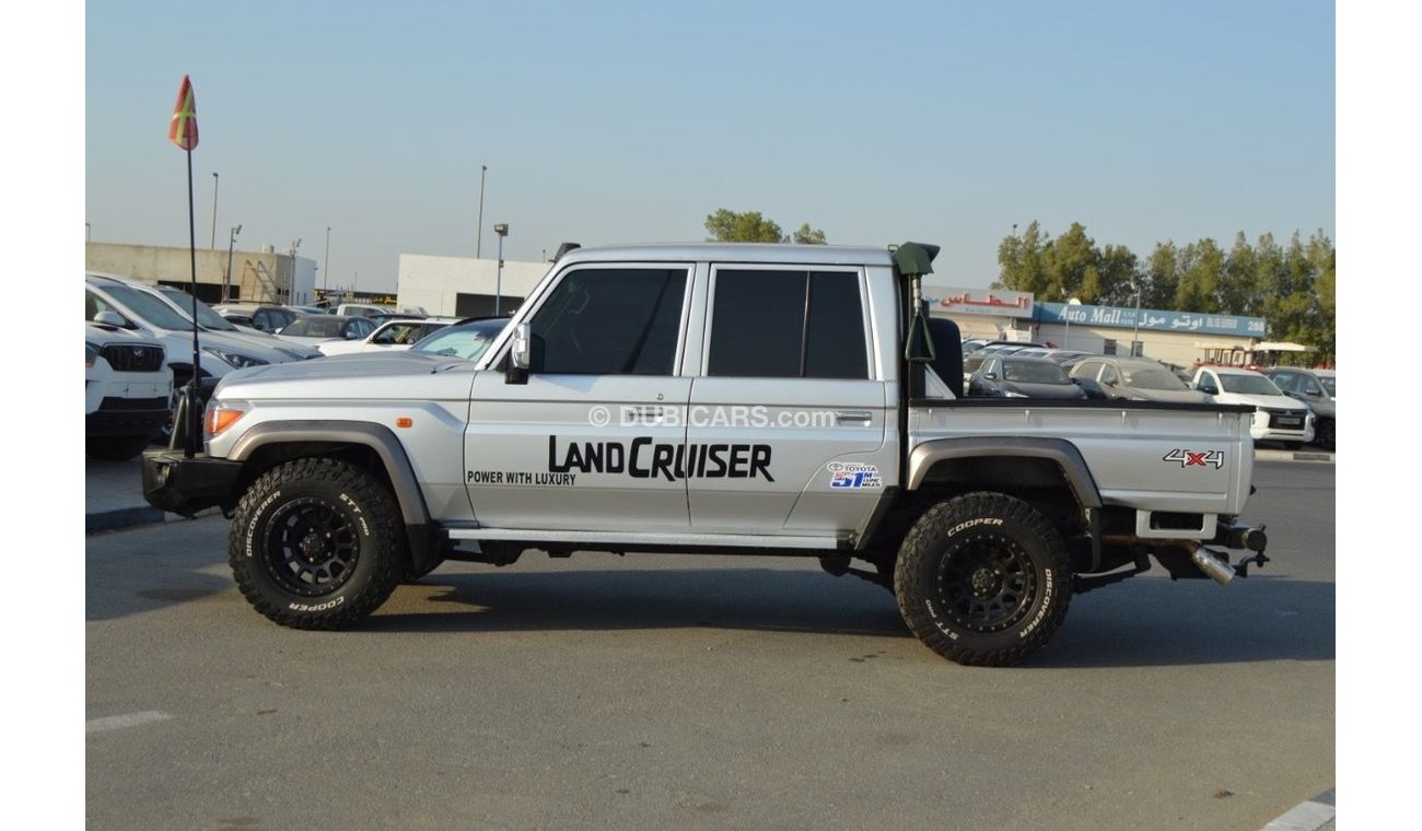 Toyota Land Cruiser Pick Up 1VD engine V8 Diesel full option clean car