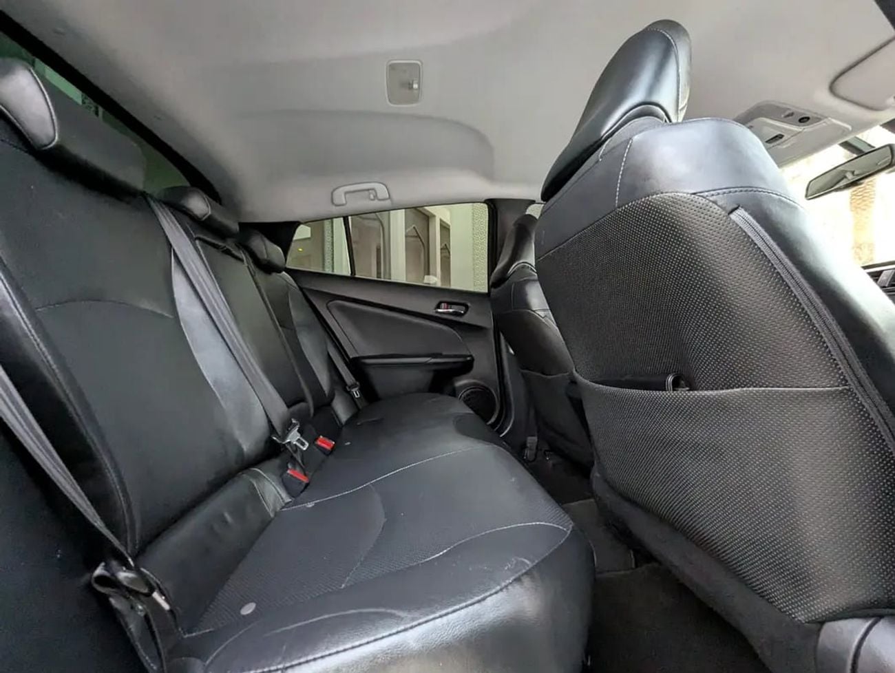 تويوتا برياس Iconic - GCC Specs Full Option With Navigation and Leather Seats