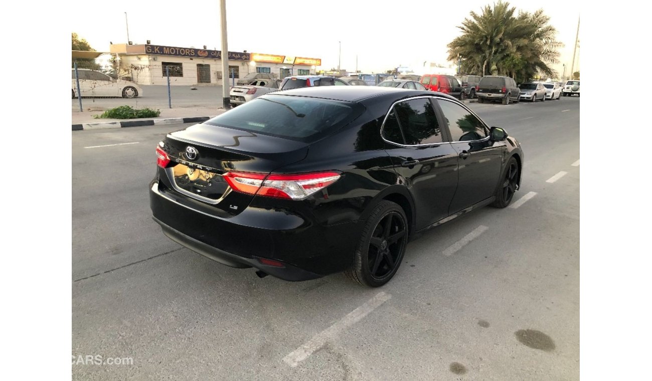 Toyota Camry SE FULL OPTION