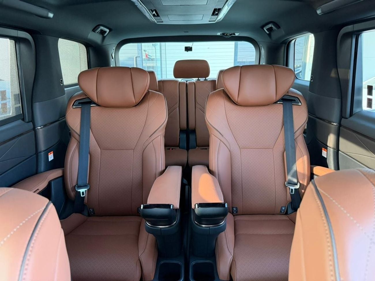 Toyota Alphard 2.5 Petrol / HYBRID / Model 2025