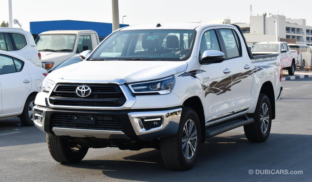 تويوتا هيلوكس S-GLX SR5 2.7 Petrol A/T 4WD