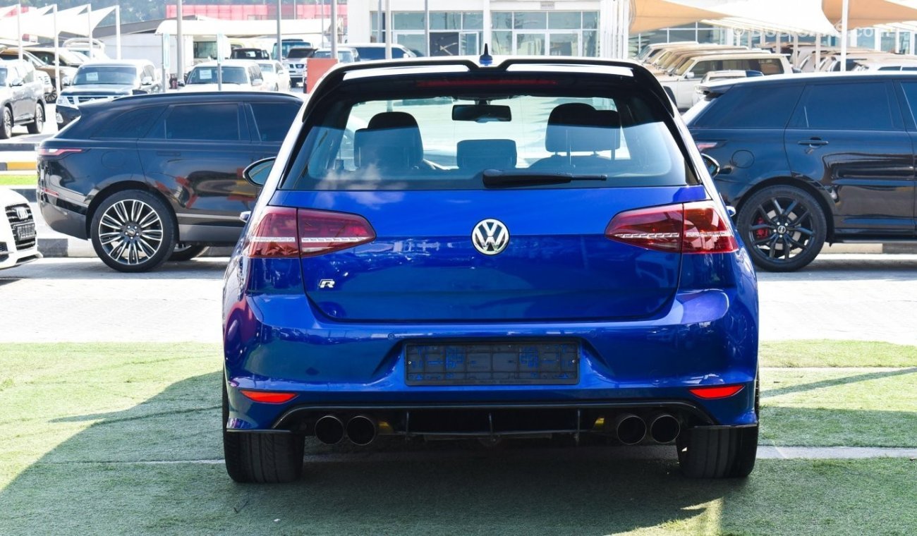 Volkswagen Golf R