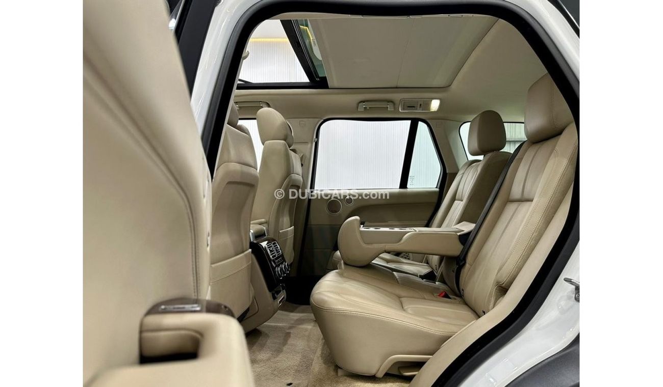 Land Rover Range Rover 2016 Range Rover Vogue HSE V8, Warranty, Service History, Excellent Condition, GCC