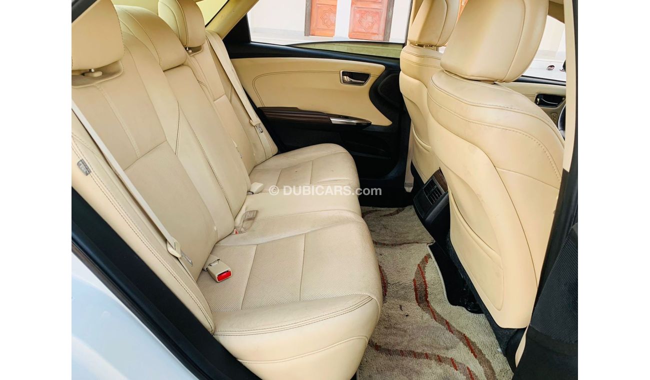 Used Toyota Avalon Avalone 2013 for sale in Dubai 479682