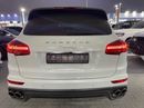 Porsche Cayenne Platinum Edition 3.6L